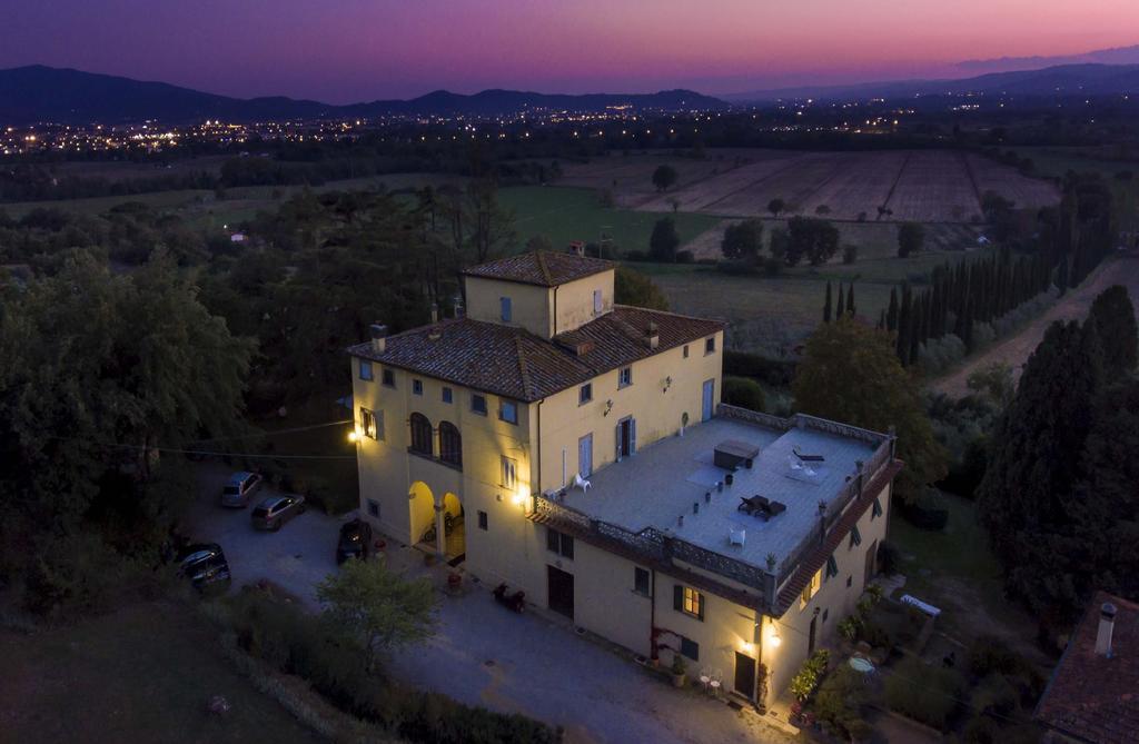 Bella Di Ceciliano Acomodação com café da manhã Arezzo Exterior foto